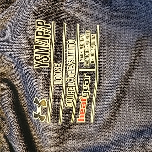 EUC Under Armour Loose Youth Heatgear Shorts - Picture 3 of 3